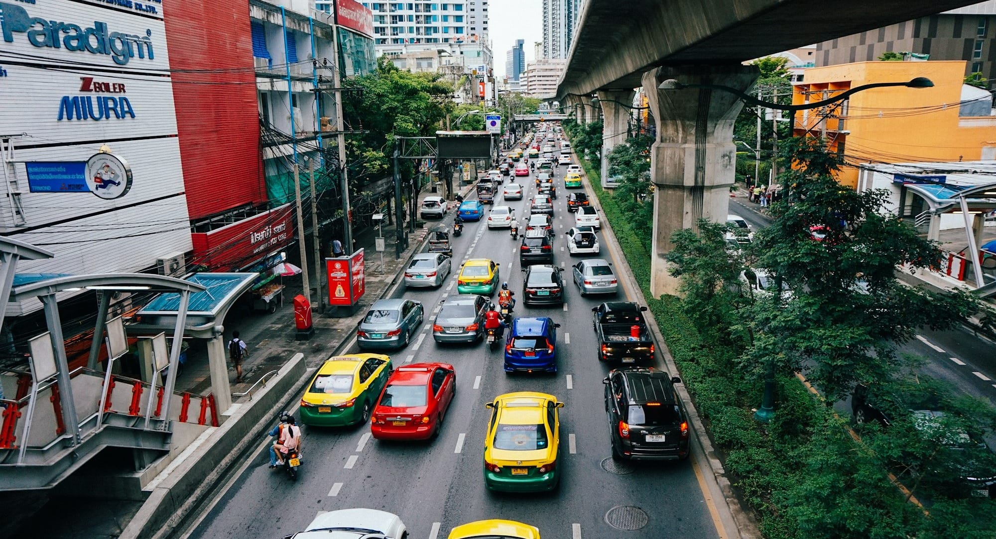 road with assorted cars