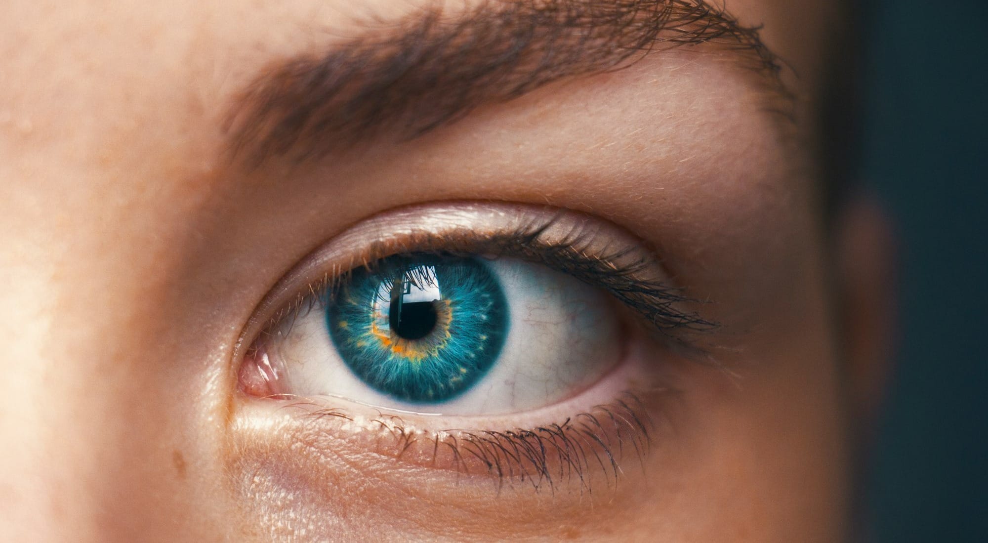 selective focus of blue-eyed person